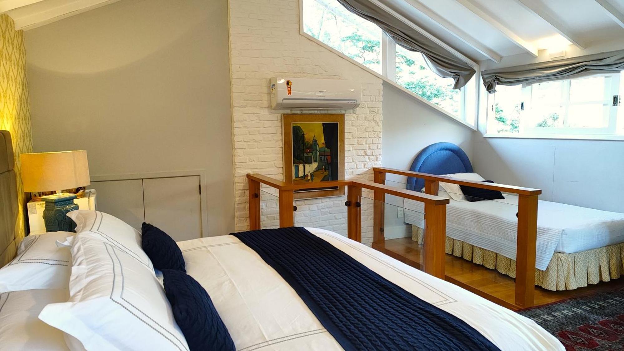Su Paradise Villa Chales E Suites Correas Room photo