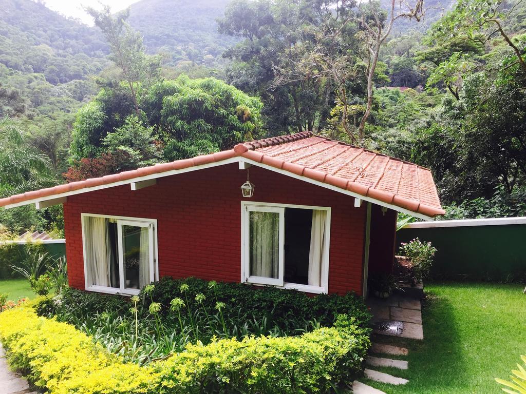 Su Paradise Villa Chales E Suites Correas Exterior photo